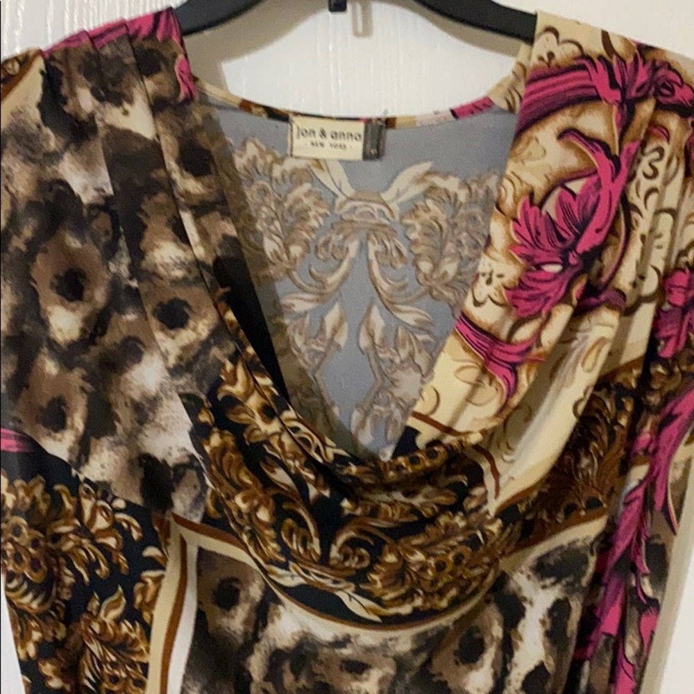 Multicolor Print Short Mini Dress/Draped Neckline - Picture 7 of 8